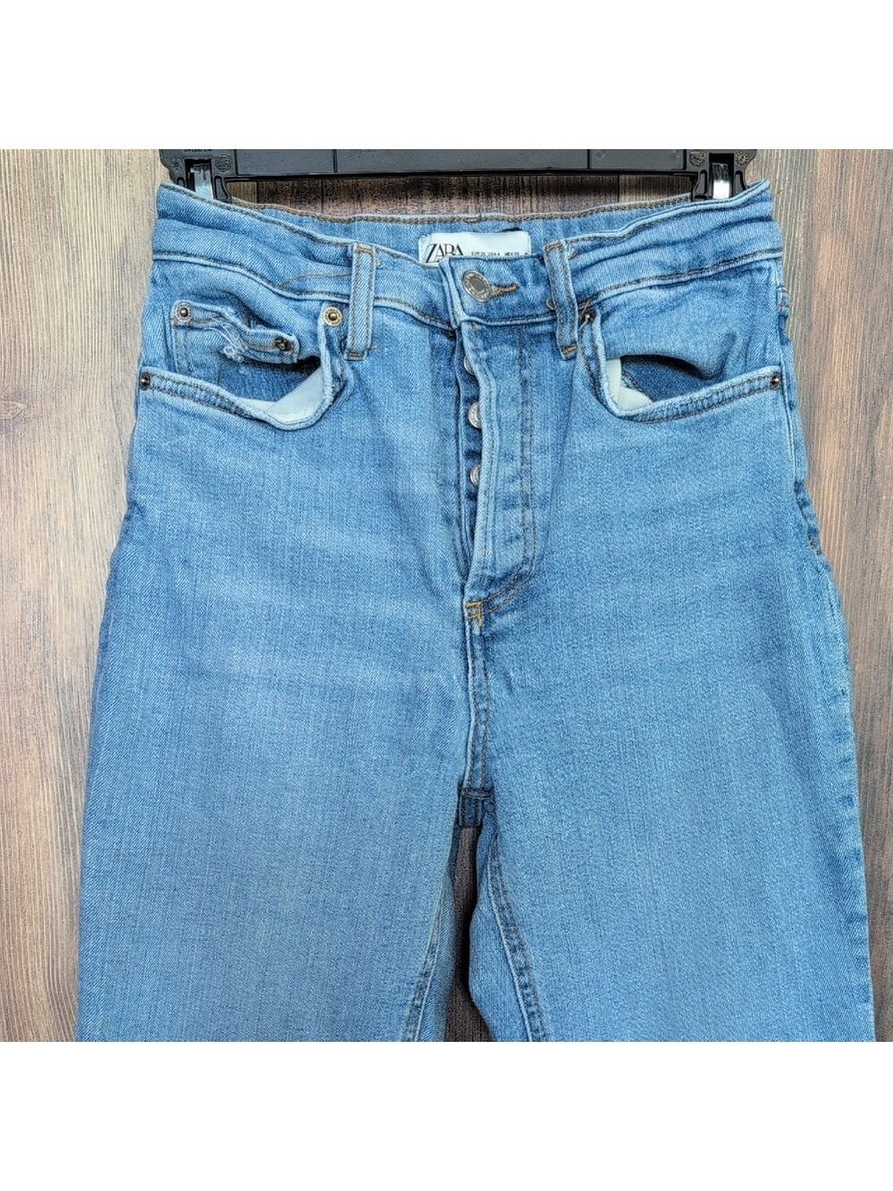 Zara Women's Ankle Fray Crop Button Fly High Waist Jeans 4                M464